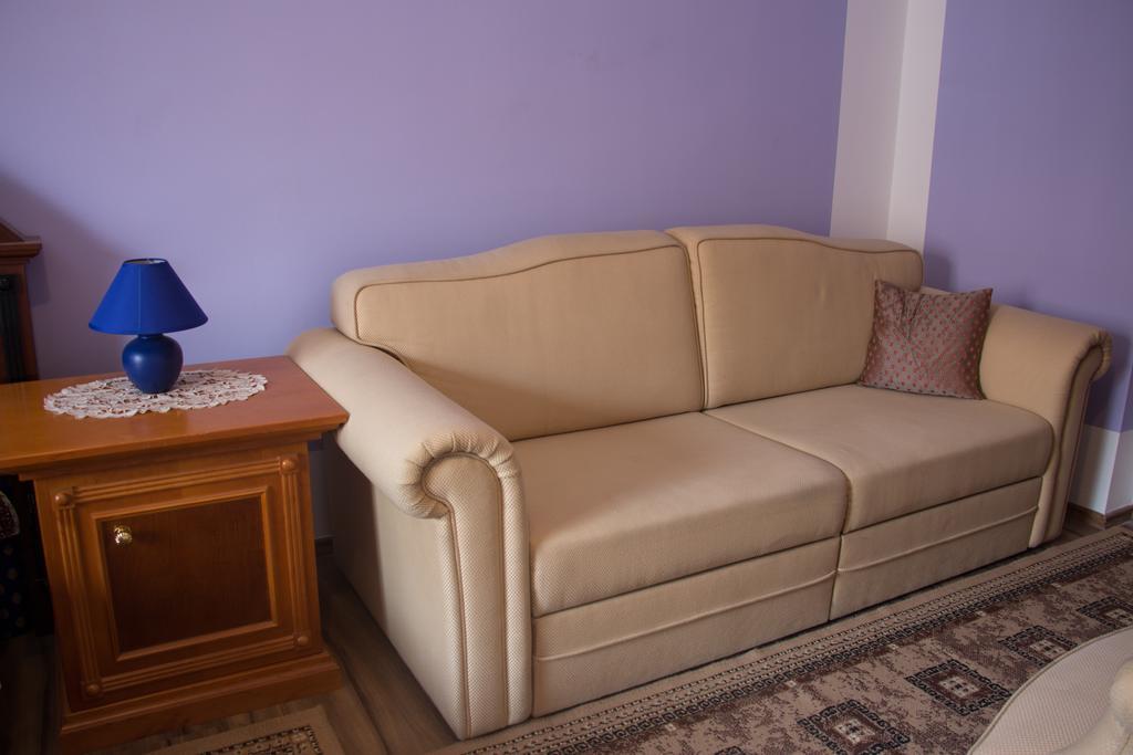Guest house Cristal Roche 3*